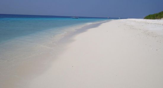 Nolhivaran Beach