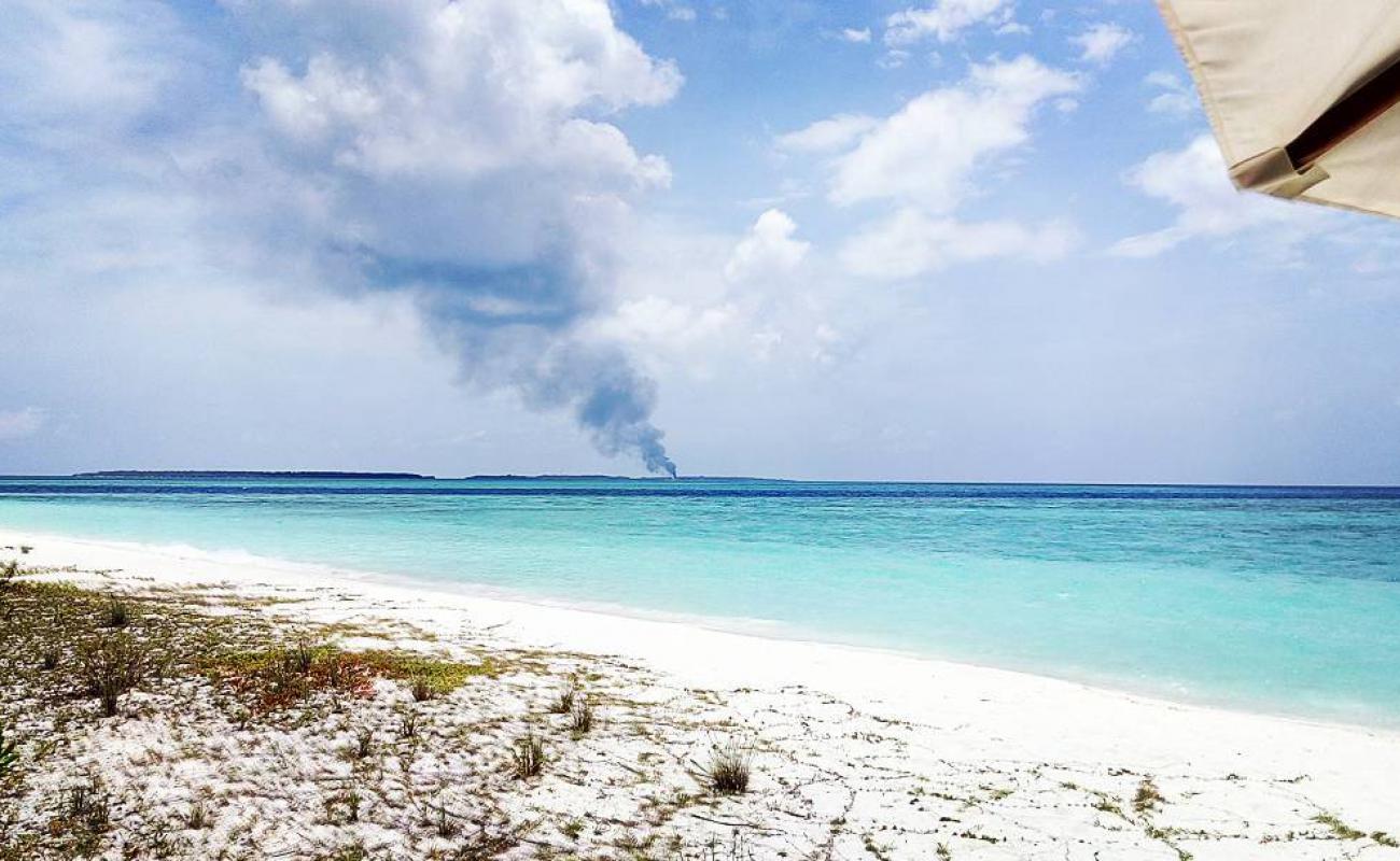 Photo de Maarandhoo island beach avec sable beige de surface