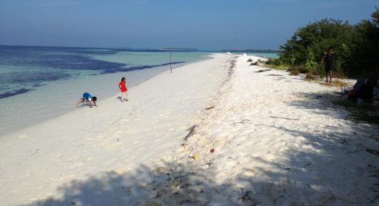 Molhadhoo Beach