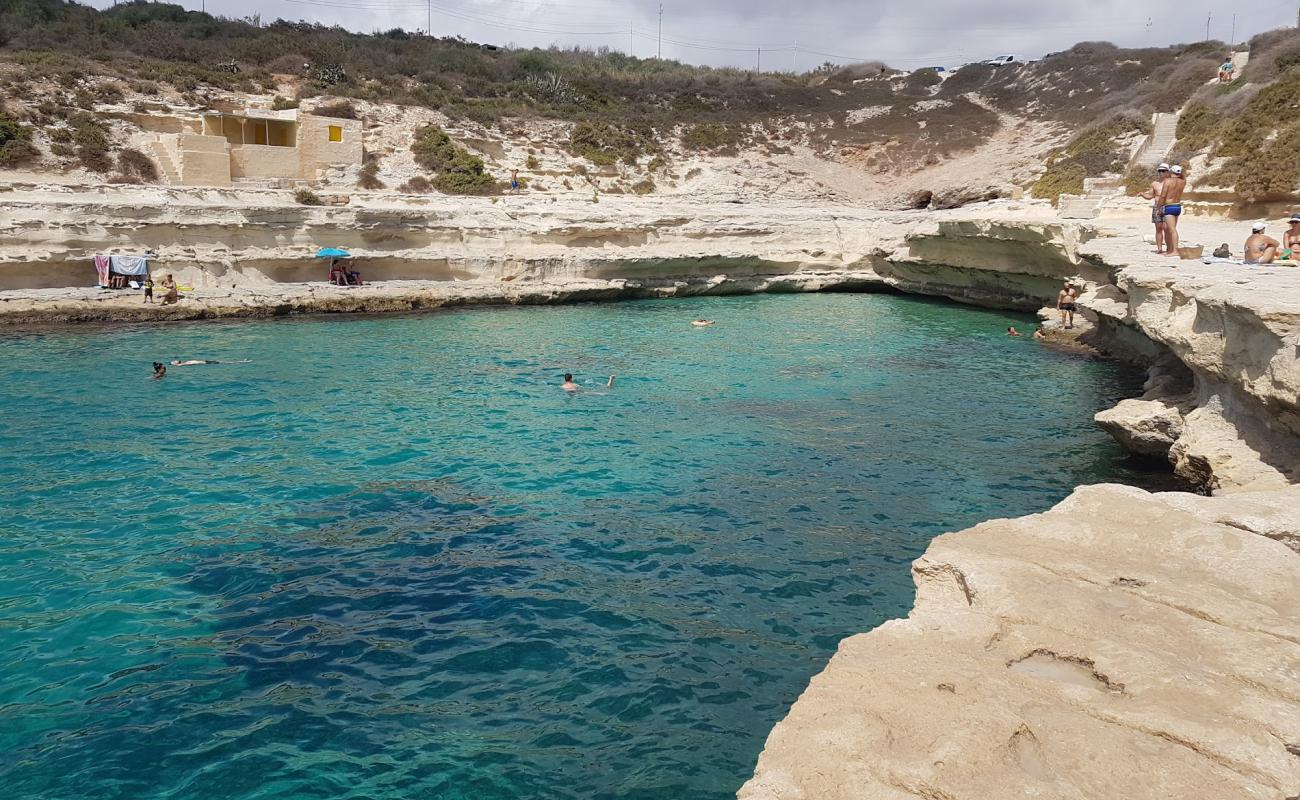 Photo de Il-Kalanka Beach avec terrain rocheux de surface