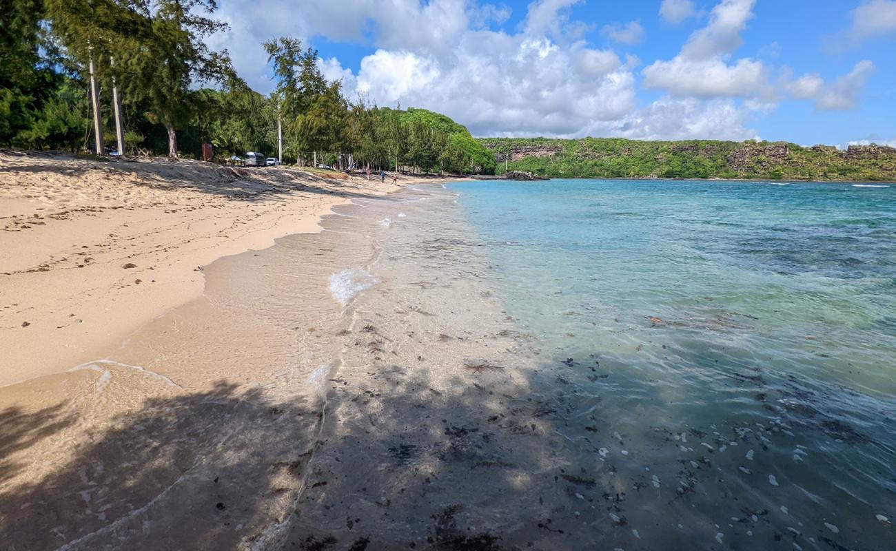Photo de Road B9 Beach avec sable beige de surface