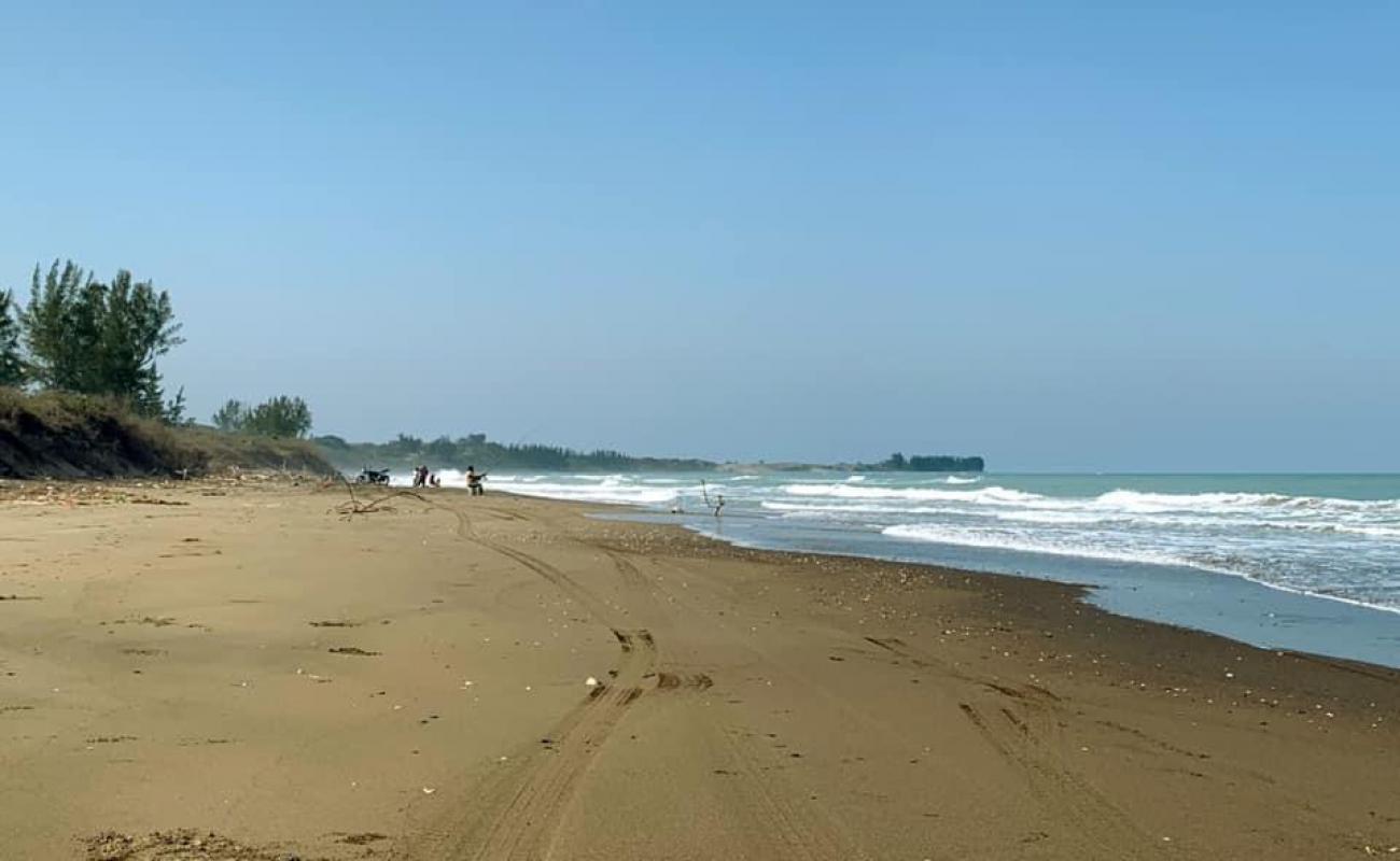 Photo de Playa Chalchihuecan avec sable beige de surface