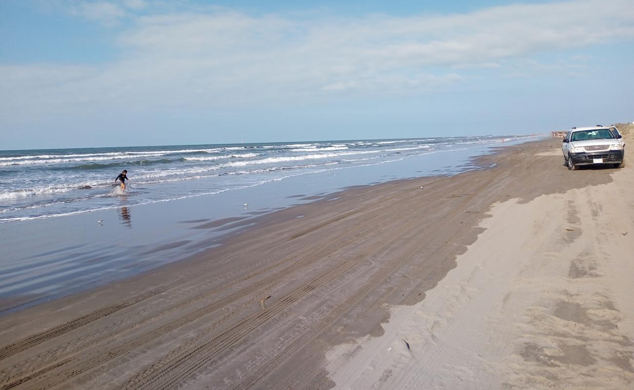 Photo de Playas Anton Lizardo II avec sable beige de surface
