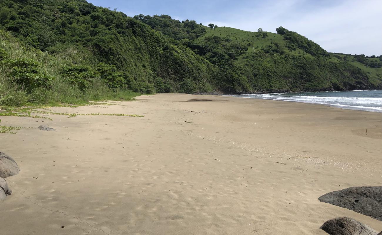 Photo de Playa Escondida II avec sable lumineux de surface