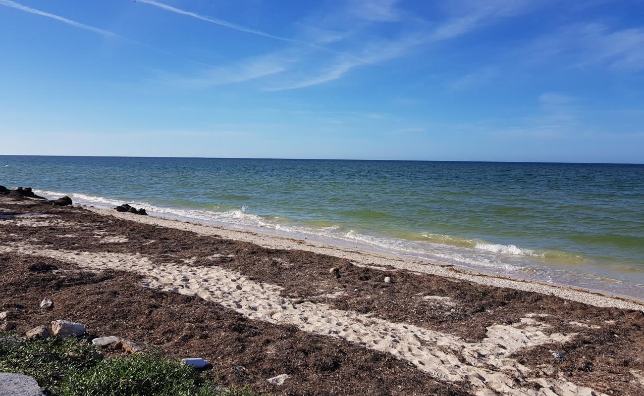 Photo de Playa San Crisanto avec sable beige de surface