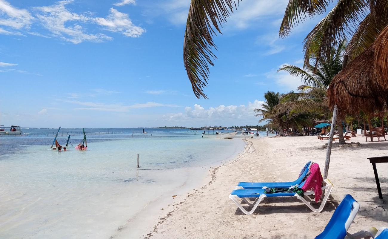 Photo de Mahahual beach avec sable beige de surface