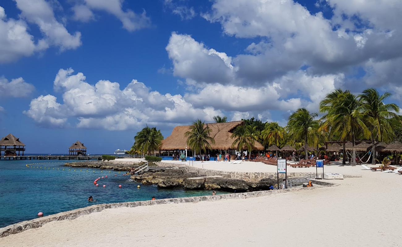 Photo de Chankanaab Beach avec béton de surface