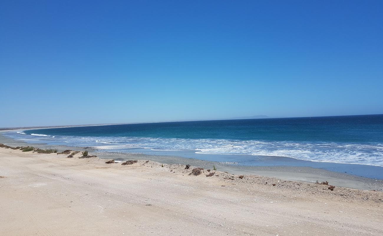 Photo de Bahia Asuncion Beach avec sable brun de surface