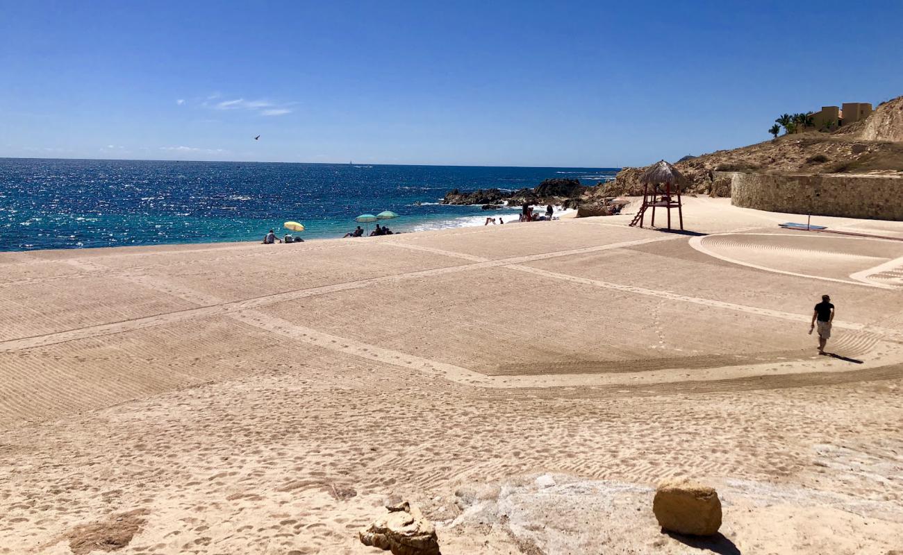 Photo de Viudas Beach avec sable beige de surface