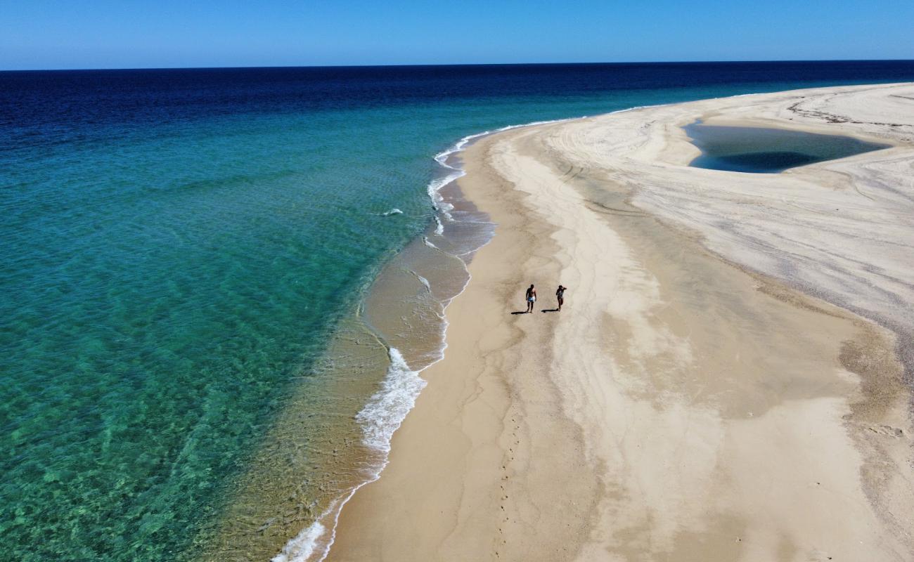 Photo de Playa Punta Arena avec sable fin et lumineux de surface