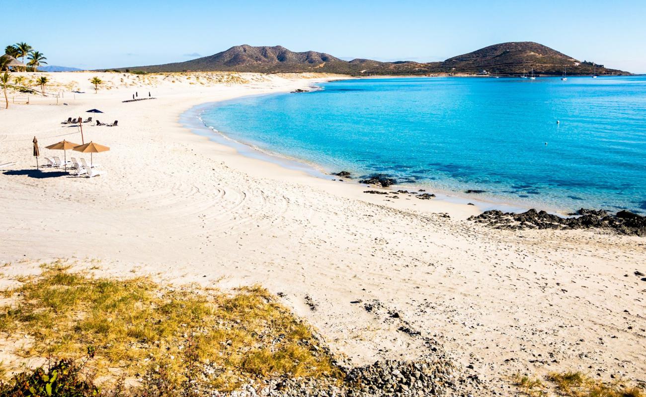 Photo de Playa de Los Muertos avec sable lumineux de surface