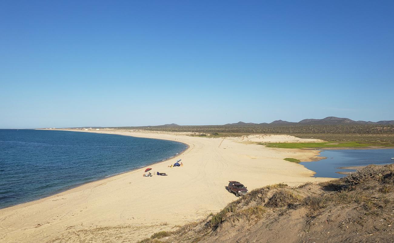 Photo de Playa La Bufadora avec sable lumineux de surface