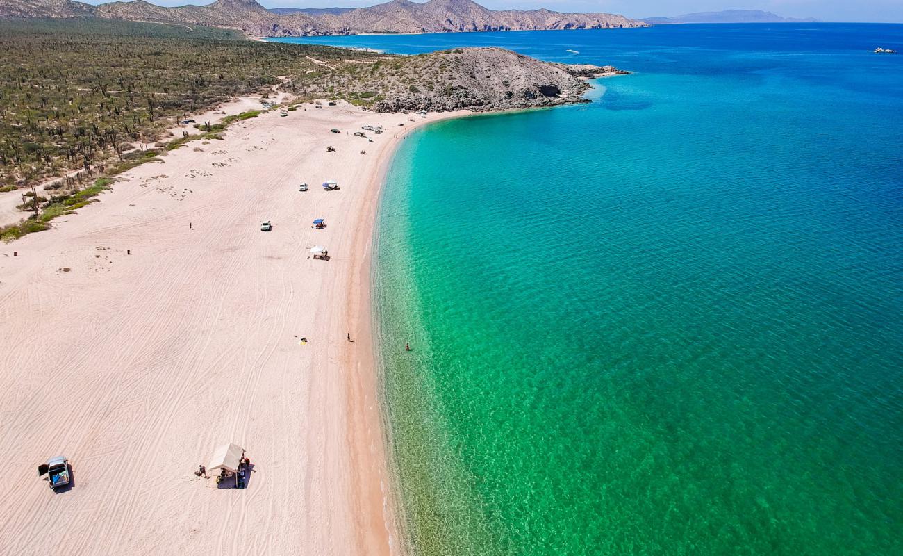 Photo de Plage El Saltito avec sable lumineux de surface