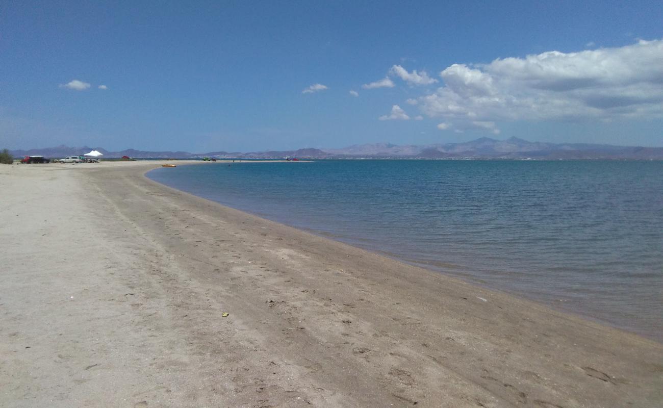 Photo de Playa El Comitan avec sable lumineux de surface