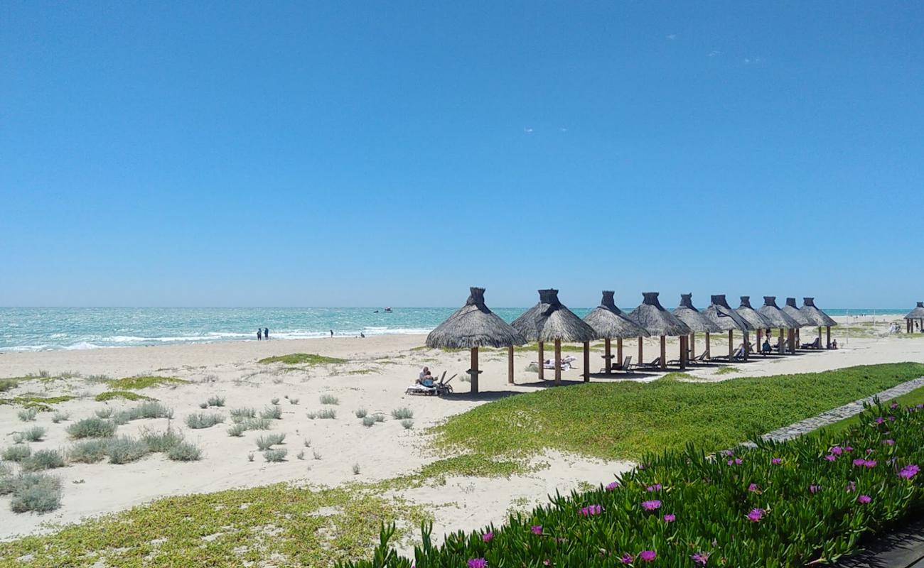 Photo de Playa Mayan avec sable gris de surface