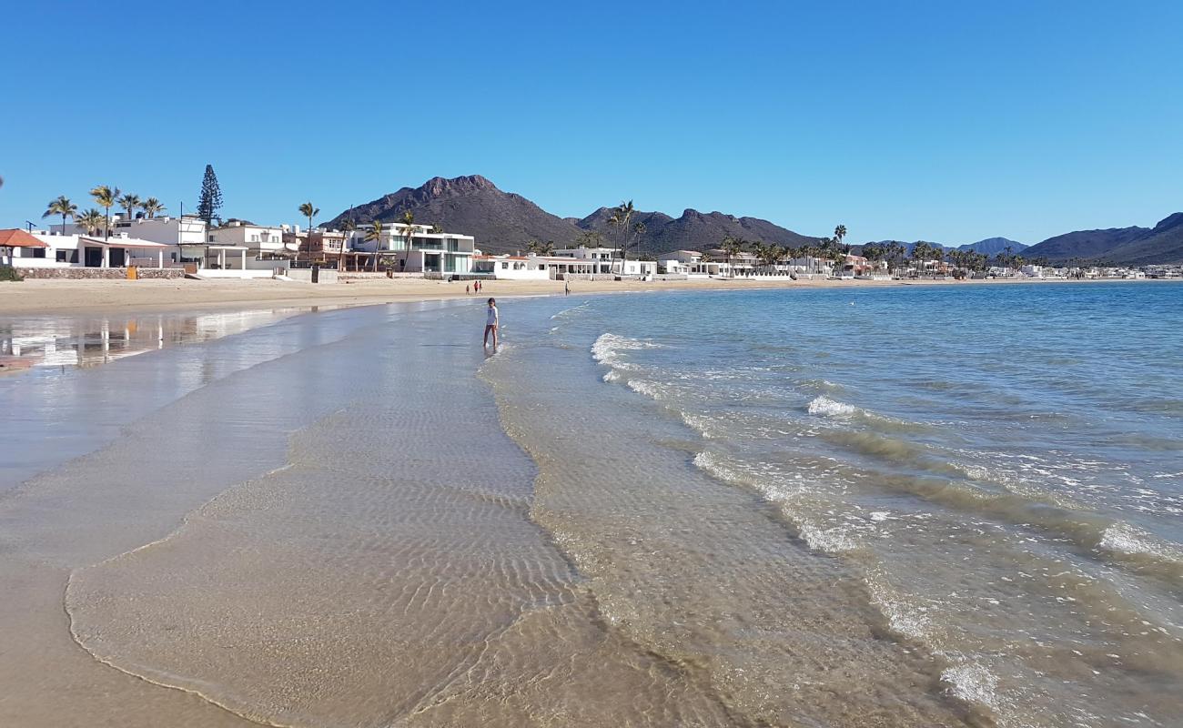 Photo de Miramar beach avec sable lumineux de surface