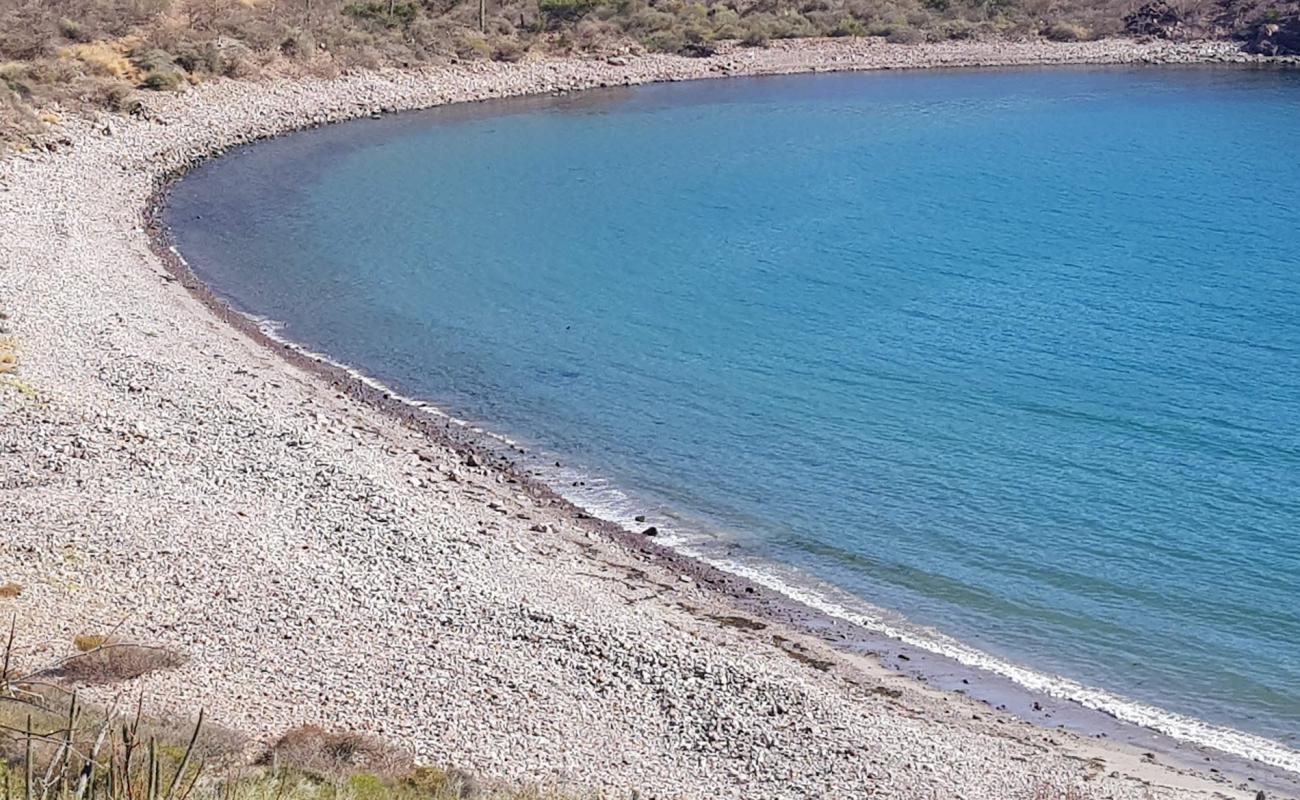 Photo de El carricito beach avec caillou gris de surface