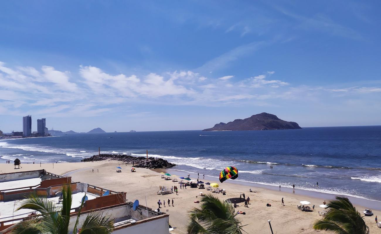 Photo de Camaron Sabalo beach avec sable beige fin de surface