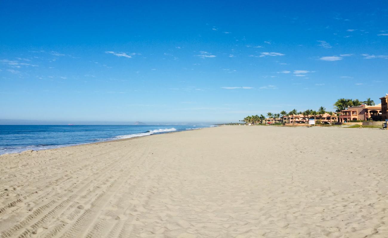 Photo de Isla de la Piedra beach II avec sable fin et lumineux de surface