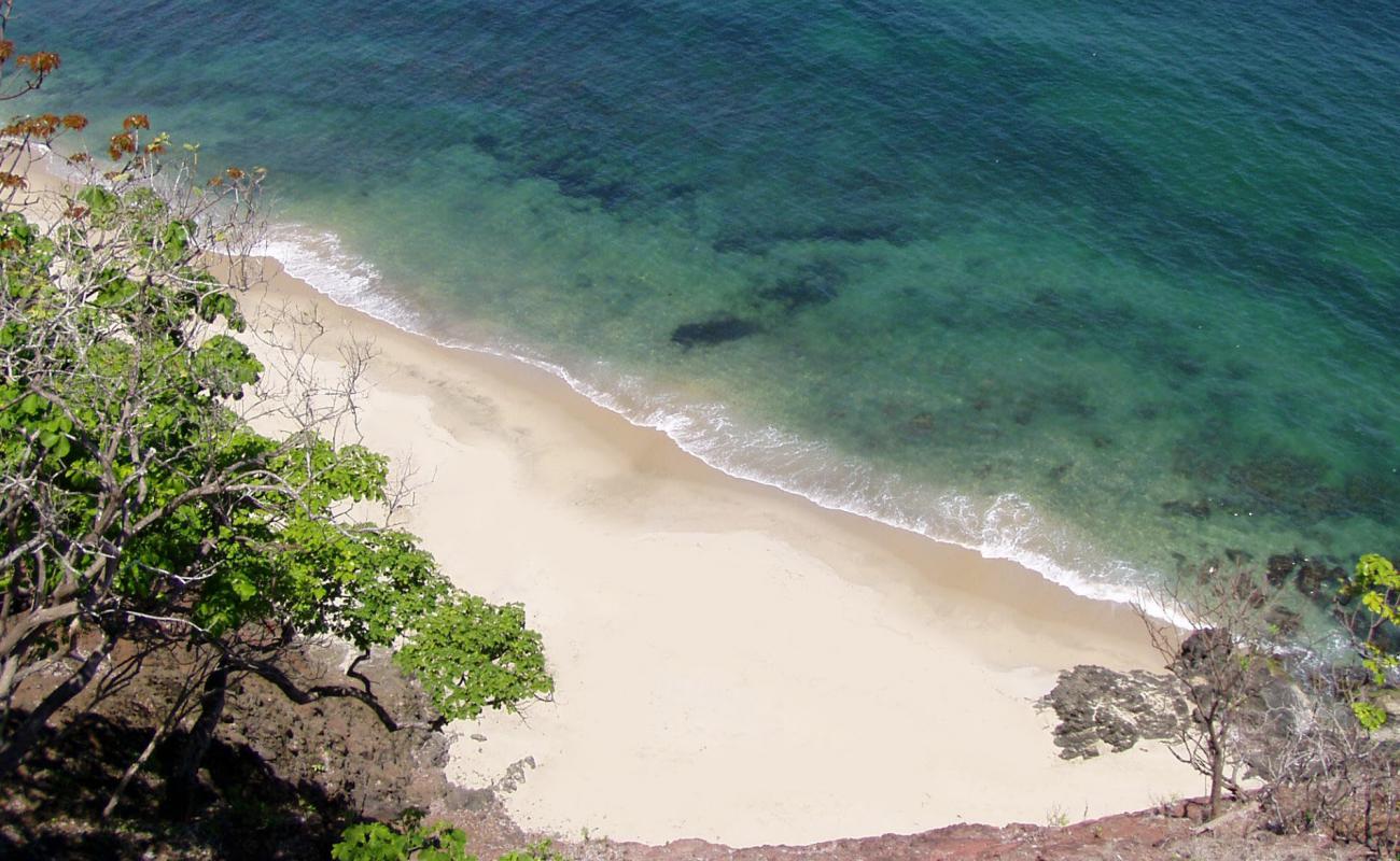 Photo de Hongo beach avec sable fin et lumineux de surface