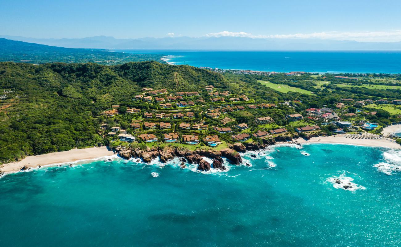 Photo de Punta Mita beach I avec sable fin et lumineux de surface