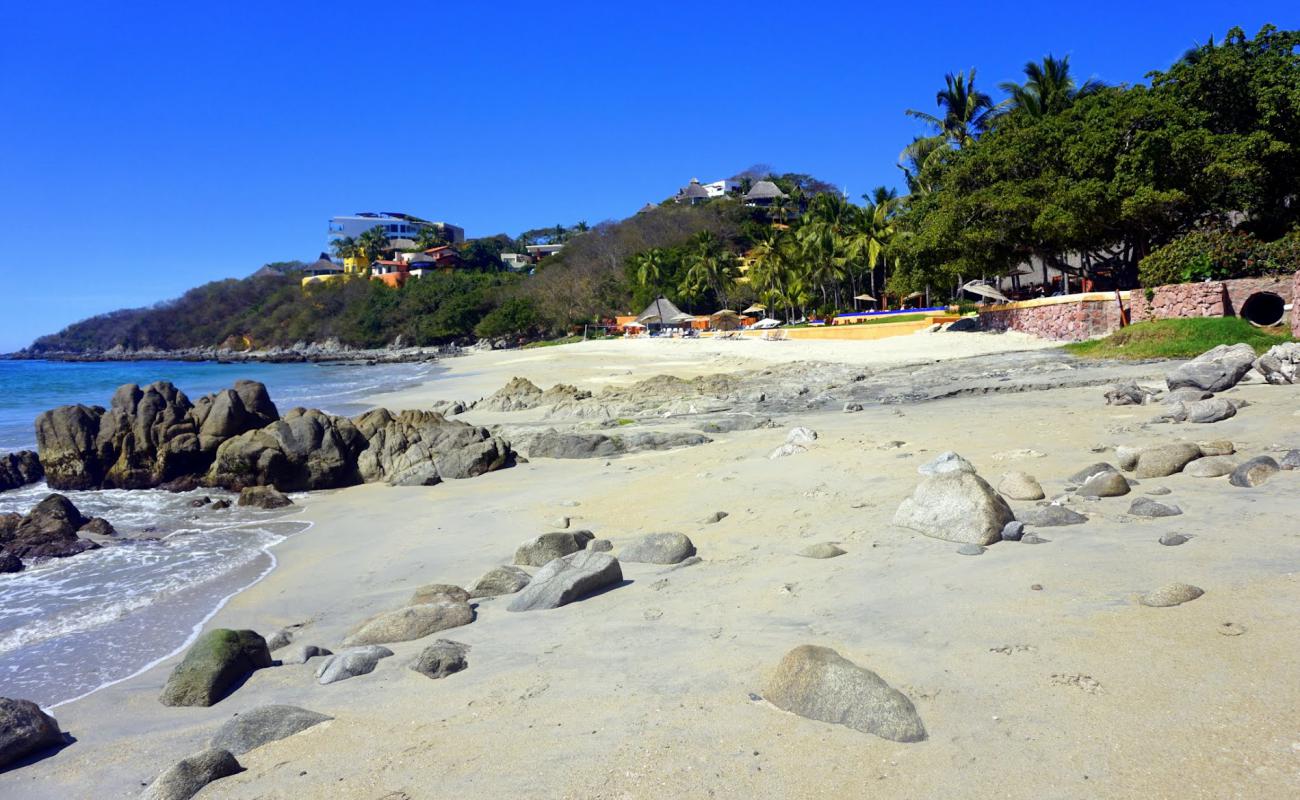 Photo de Pichon beach avec sable beige de surface