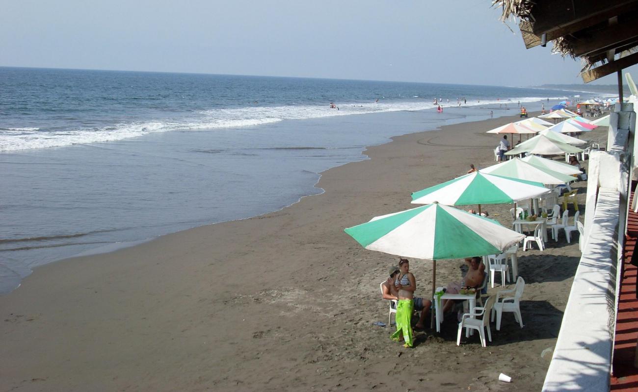 Photo de Playa de Cuyutlan II avec sable brun de surface