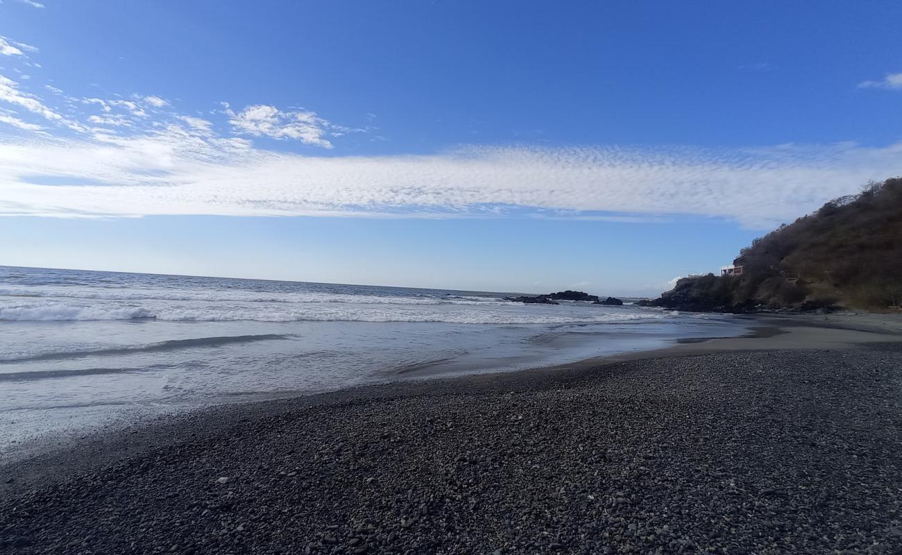 Photo de Tamarindillo beach avec sable noir & galets de surface