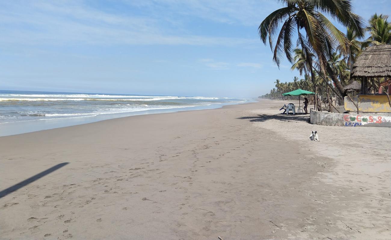 Photo de Playa Erendira avec sable fin marron de surface