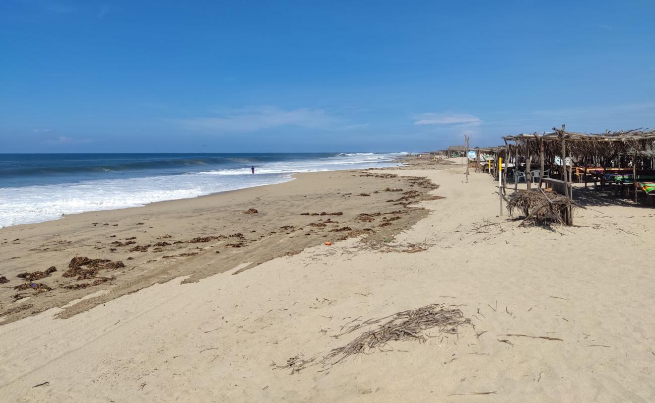 Photo de Playa Barra de Coyuca avec sable lumineux de surface