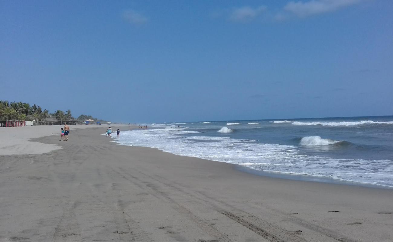 Photo de Playa Barra Vieja avec sable beige fin de surface
