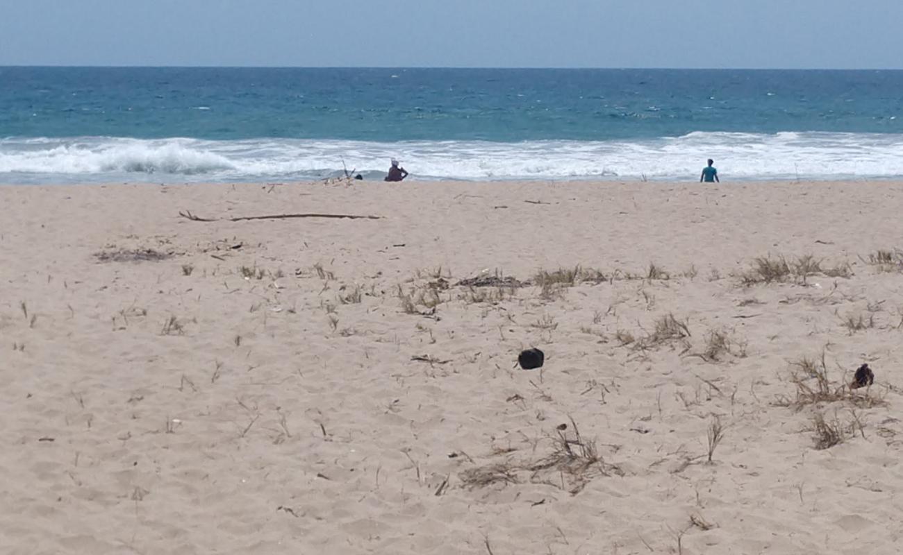 Photo de Playa Minizo avec sable beige de surface