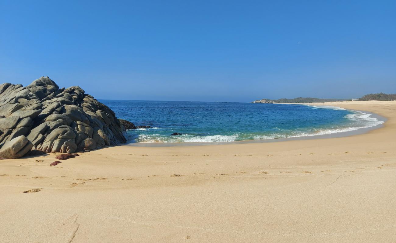 Photo de Coyote beach avec sable fin et lumineux de surface