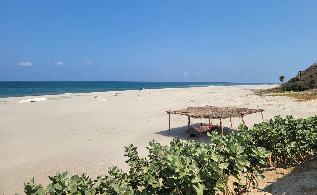 Photo de Playa Chipehua avec sable beige de surface