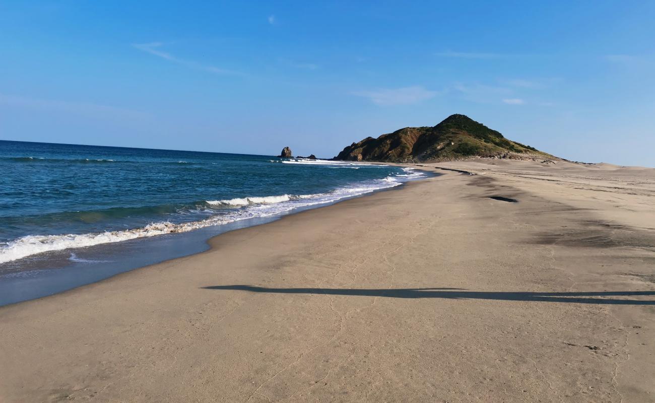 Photo de Guelaguechi beach avec sable gris de surface