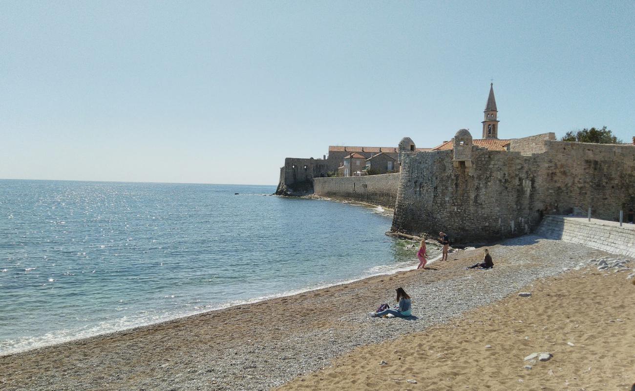 Photo de Pizana beach avec caillou clair de surface