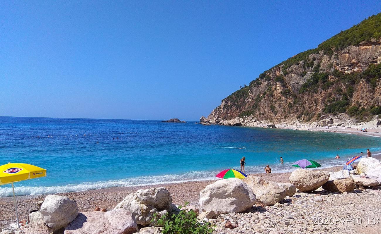 Photo de Perazica Do Beach avec sable beige & galets de surface