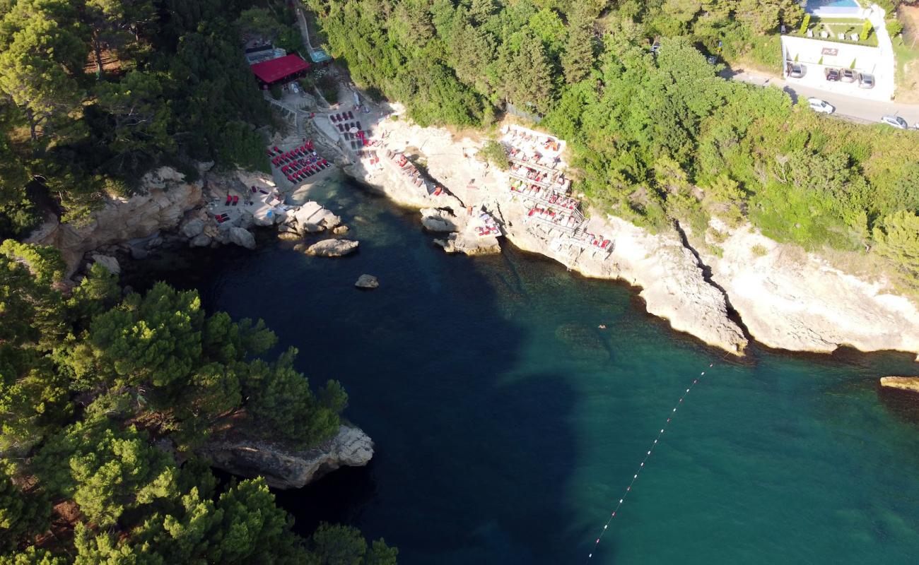 Photo de Ladies Beach Dada avec terrain rocheux de surface