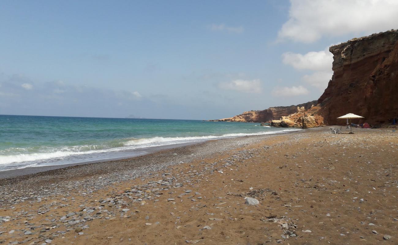 Photo de Boufadisse beach avec caillou brun de surface