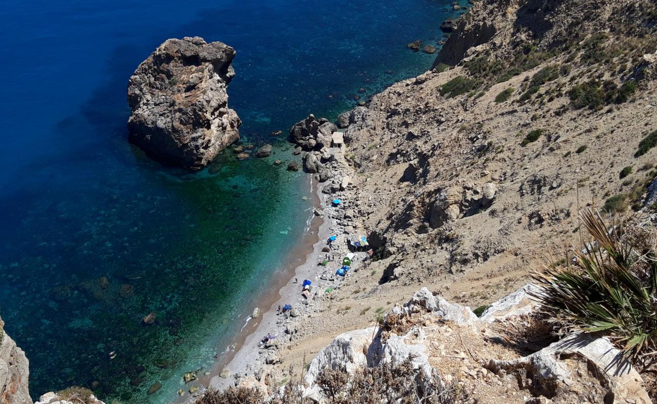 Photo de Plage de Taydiwine avec caillou gris de surface