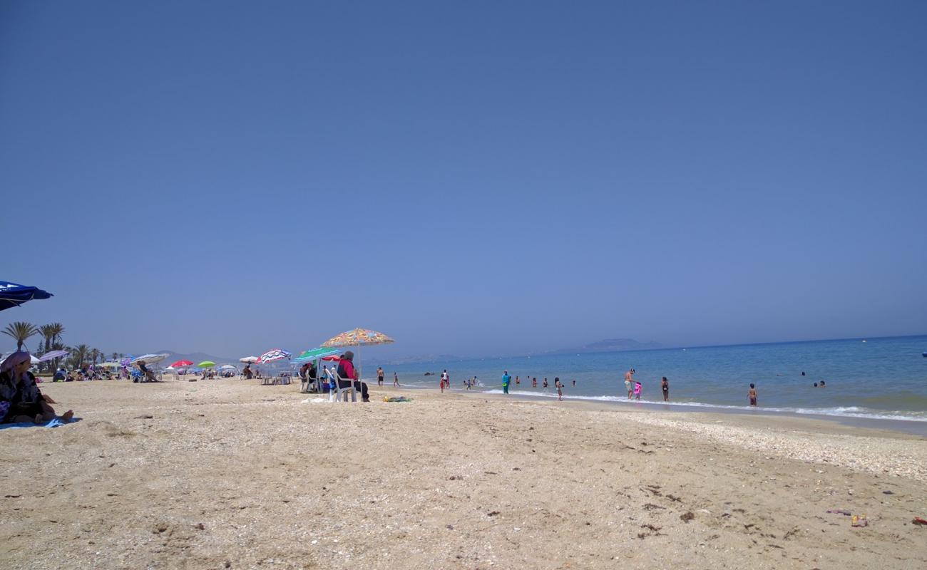 Photo de Soumia Plage avec sable lumineux de surface