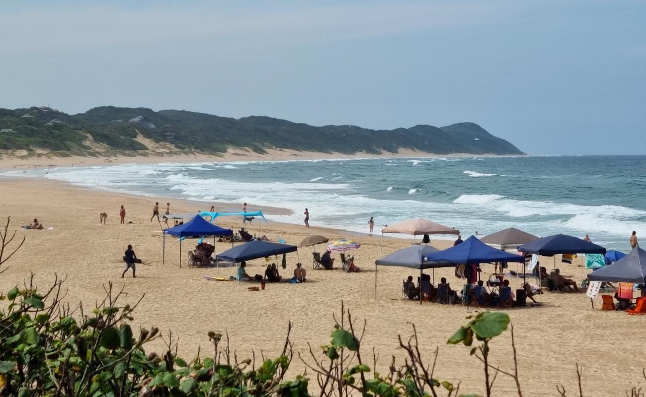 Photo de Ponta Malongane avec sable lumineux de surface