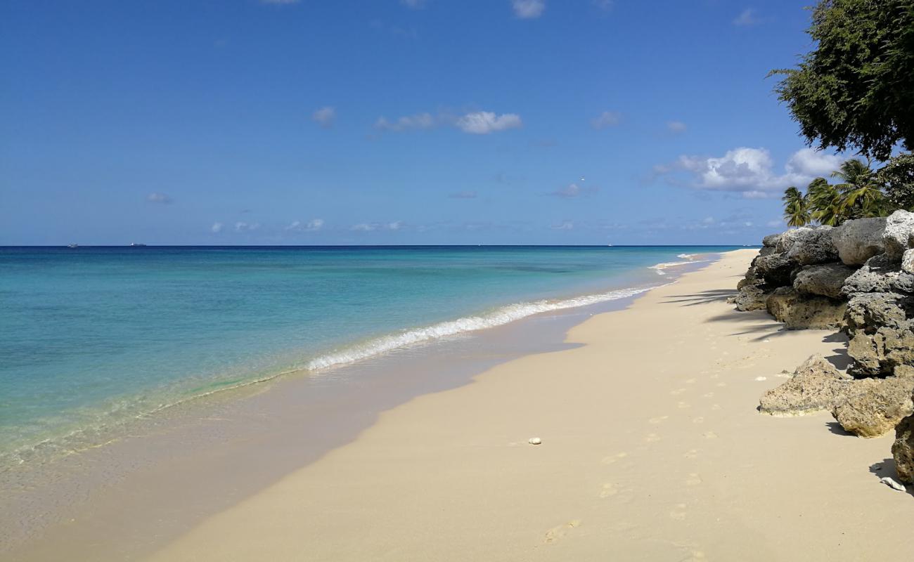 Photo de Paradise beach avec sable beige de surface