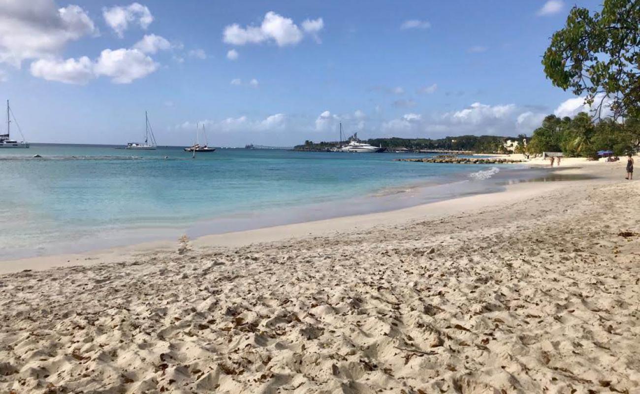 Photo de Heywoods beach avec sable beige fin de surface