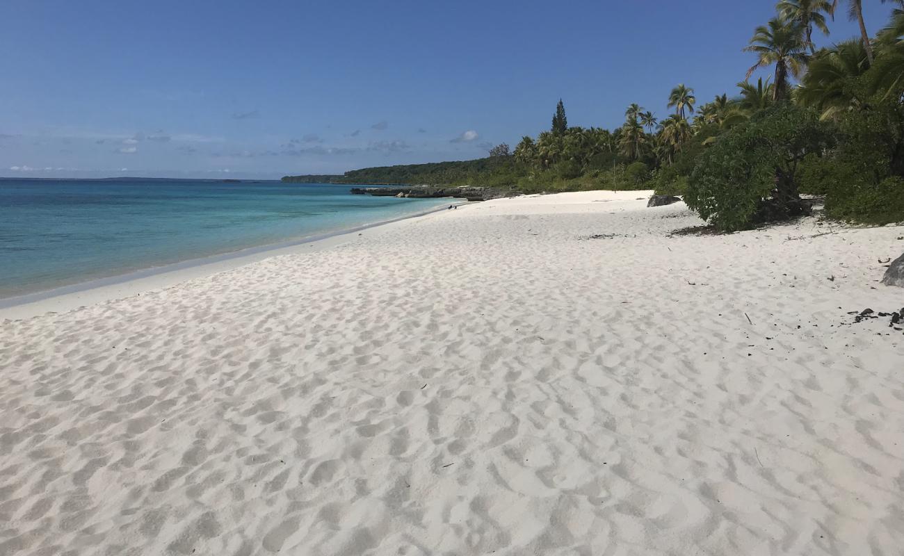 Photo de Peng Beach avec sable fin blanc de surface