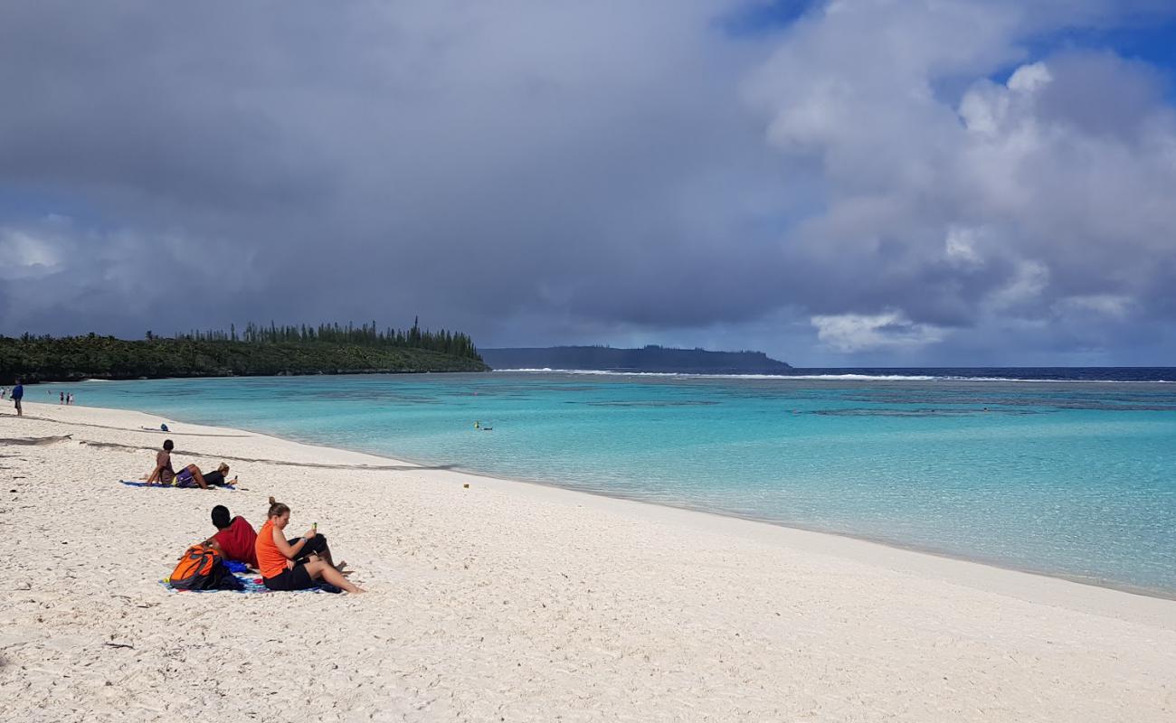 Photo de Yejele Beach avec sable blanc de surface