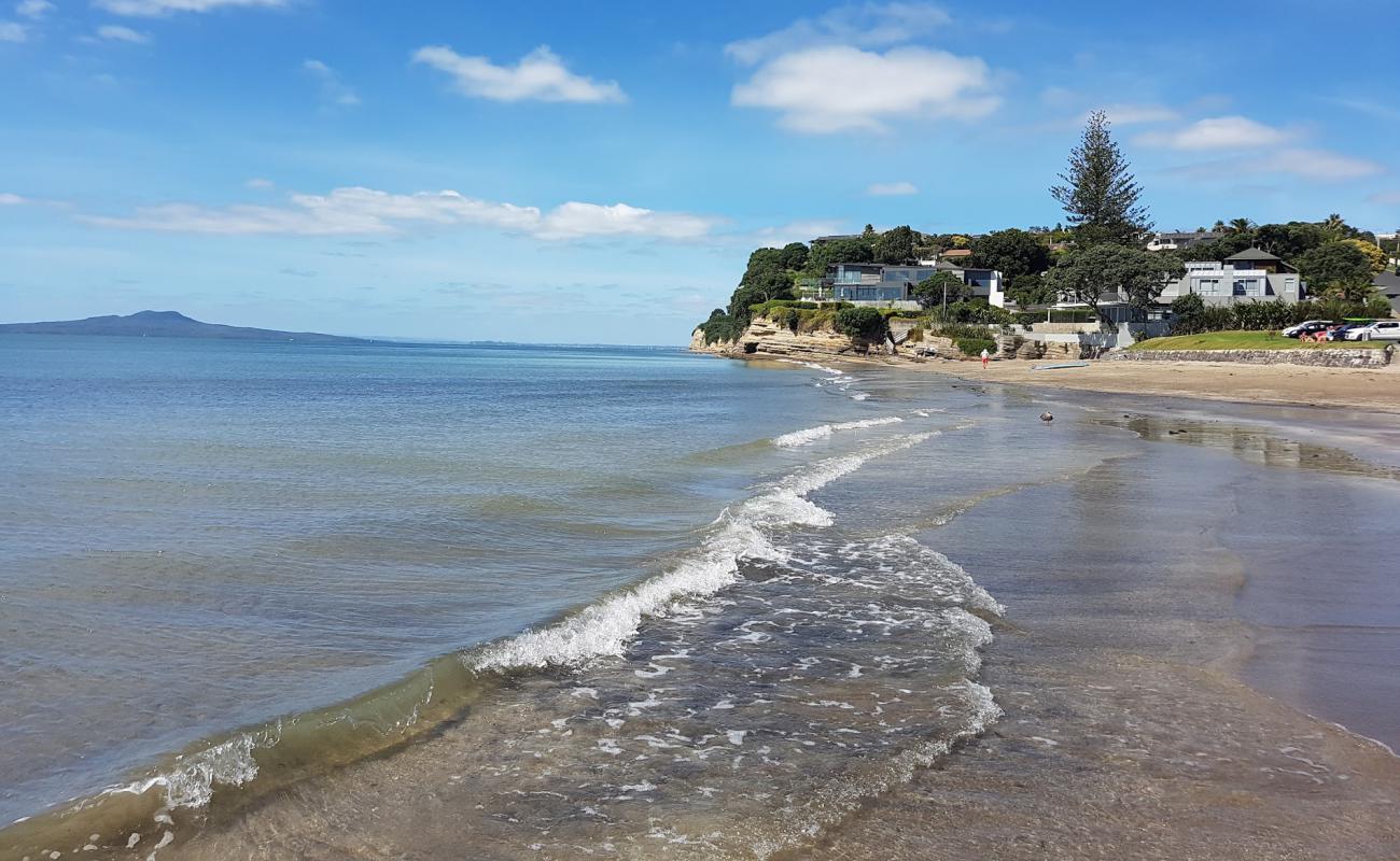 Photo de Rothesay Bay Beach avec sable beige de surface