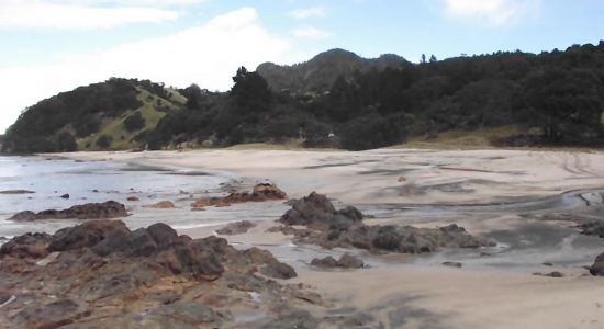 WhauWhau Beach