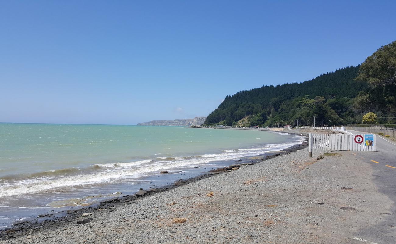 Photo de Clifton Beach avec galets gris de surface