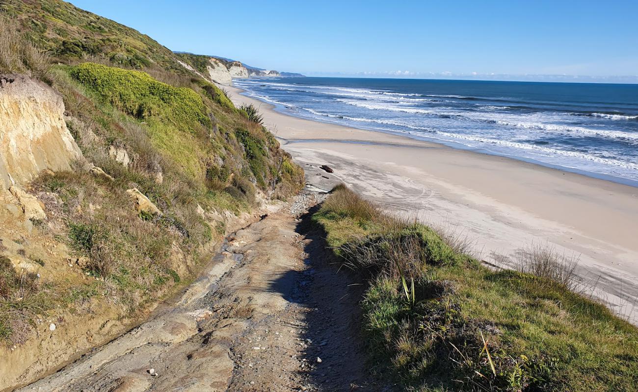 Photo de Otuhie Beach avec sable beige de surface